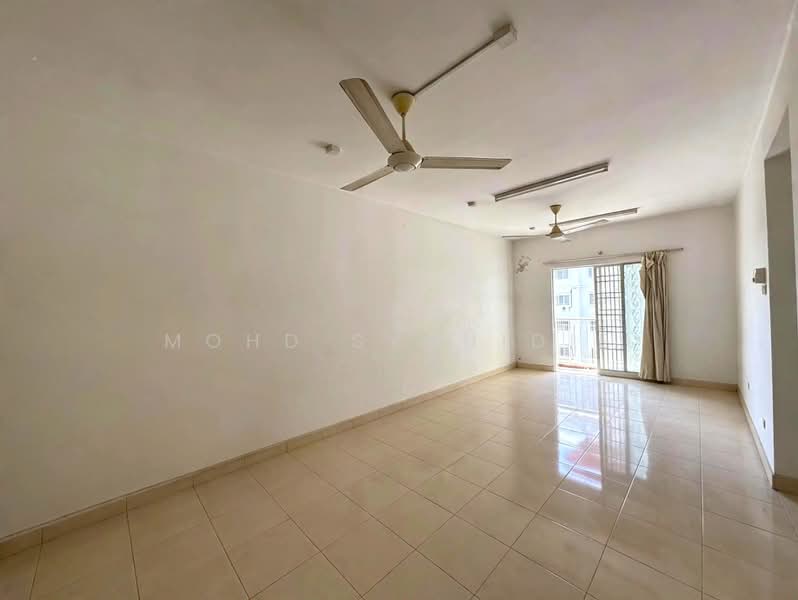 Kondominium untuk Dijual di Kristal Heights - Mohd Syahidie - Living Room - PropertyGuru.com.my