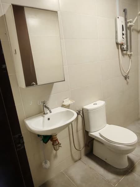 Kondominium untuk Disewa di Ken Rimba Condominium 1 - Justin Tan - Bathroom - PropertyGuru.com.my