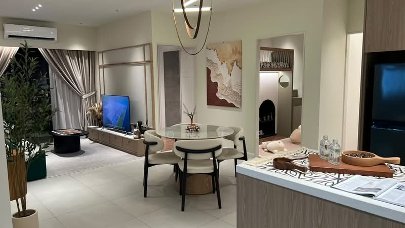 Kediaman Servis untuk Dijual di One Seputeh - Leon Lee - Living Room - PropertyGuru.com.my