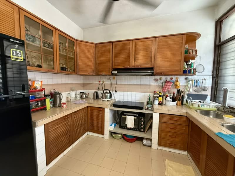 Rumah Teres 2-Tingkat untuk Dijual di Taman Bukit Maluri (Kepong) - Alan Khoo - Kitchen - PropertyGuru.com.my