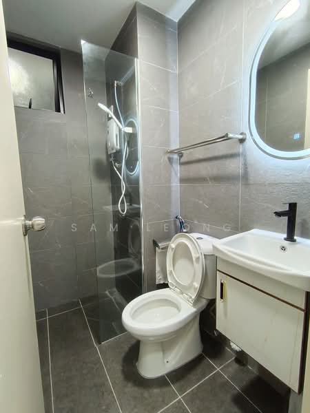Servis Apartment untuk Disewa di Majestic Maxim - Sam Leong - Bathroom - PropertyGuru.com.my