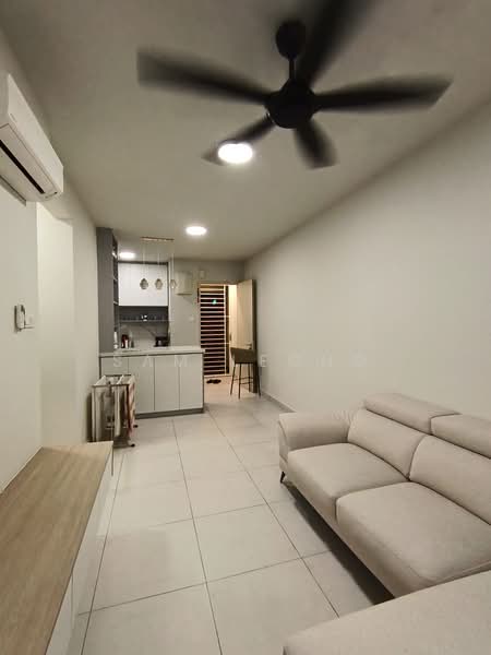 Servis Apartment untuk Disewa di Majestic Maxim - Sam Leong - Living Room - PropertyGuru.com.my
