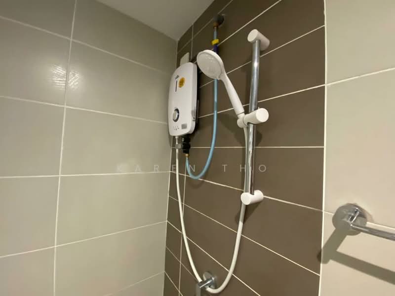 Kondominium untuk Dijual di Paraiso Residence @ The Earth - Karen Tho - Bathroom - PropertyGuru.com.my