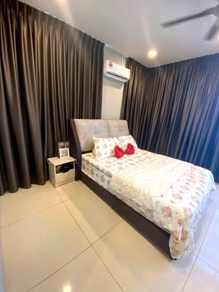 Cluster House for Sale in Mutiara Rini (Skudai) - Calvin Lee - PropertyGuru.com.my