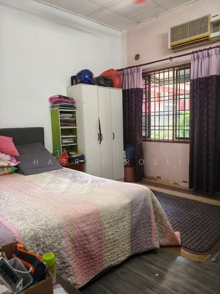 Semi-Detached House for Sale in Alor Setar (Kedah) - Hasrul Rosli - Bedroom - PropertyGuru.com.my
