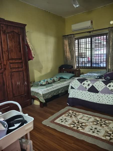 Semi-Detached House for Sale in Alor Setar (Kedah) - Hasrul Rosli - Bedroom - PropertyGuru.com.my