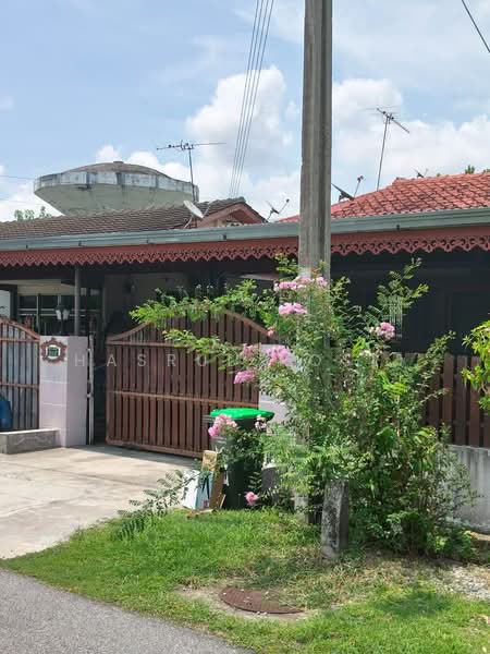 Semi-Detached House for Sale in Alor Setar (Kedah) - Hasrul Rosli - Exterior - PropertyGuru.com.my