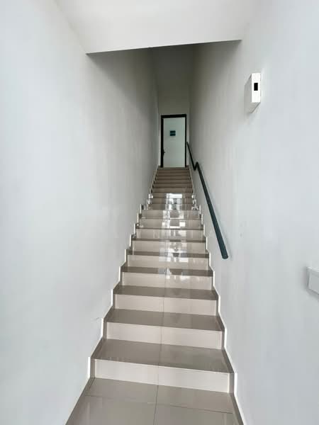 Rumah Teres 2 Tingkat untuk Disewa di Tebrau (Johor) - Dylan Tan - Corridor - PropertyGuru.com.my