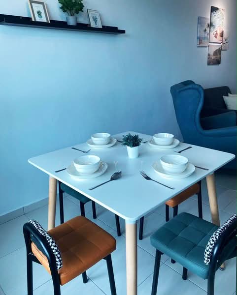 Rumah Flat untuk Disewa di Kompleks Pulau Mutiara - Jerry Tan - Dining Room - PropertyGuru.com.my