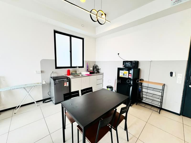 Servis Apartment untuk Dijual di Urban Suites - Marcus Choo - Kitchen - PropertyGuru.com.my