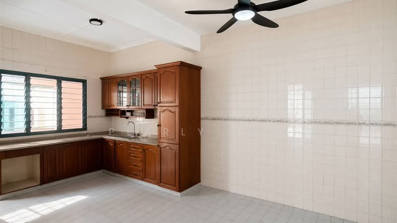 Rumah Teres 2-Tingkat untuk Dijual di Usj 5 (Subang Jaya) - Pearly Gan - Kitchen - PropertyGuru.com.my