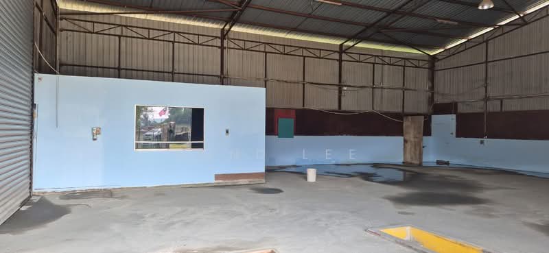 Warehouse for Rent in Rawang Corporate Industrial Park (Rawang) - Bond Lee - Exterior - PropertyGuru.com.my