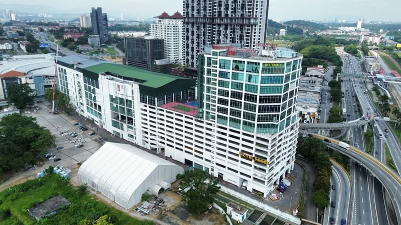 Banglo Komersial untuk Dijual di Seri Kembangan (Selangor) - Dr Shahril Nizam - PropertyGuru.com.my