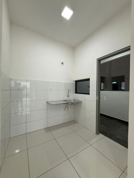 Servis Apartment untuk Disewa di Traders Park - Calvin Loke - Kitchen - PropertyGuru.com.my