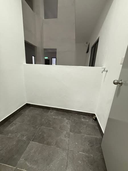 Servis Apartment untuk Disewa di Traders Park - Calvin Loke - Interior - PropertyGuru.com.my
