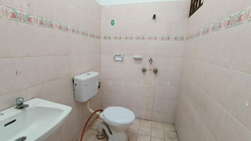 Rumah Teres 1.5-Tingkat untuk Dijual di Ulu Tiram (Johor) - Cindy Soh - Bathroom - PropertyGuru.com.my