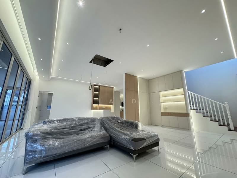 Semi-Detached House for Sale in Taman Ekoflora (Johor Bahru) - Yoland . - Living Room - PropertyGuru.com.my