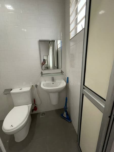 2-storey Terraced House for Sale in Usj 5 (Subang Jaya) - Pearly Gan - Bathroom - PropertyGuru.com.my
