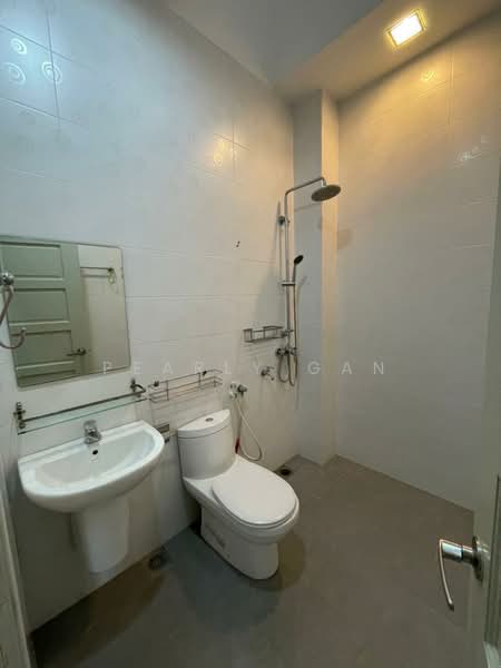 2-storey Terraced House for Sale in Usj 5 (Subang Jaya) - Pearly Gan - Bathroom - PropertyGuru.com.my