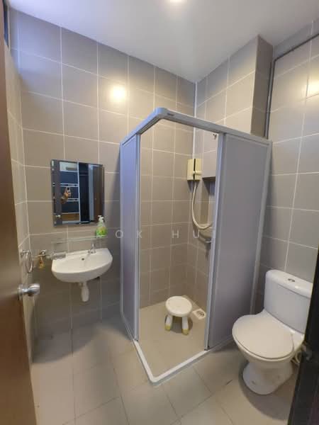 Rumah Kluster untuk Dijual di Senibong (Permas Jaya) - Kok Hui - Bathroom - PropertyGuru.com.my