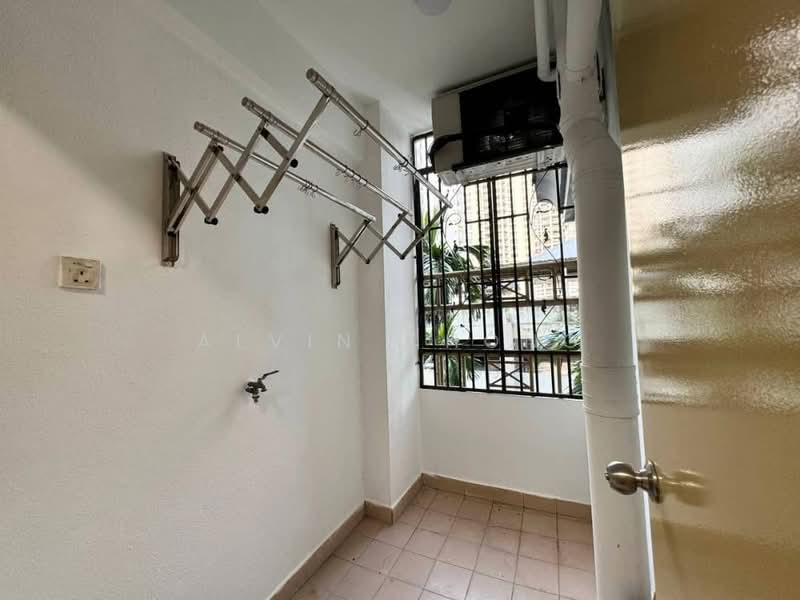 Kondominium untuk Disewa di Sri Putramas - Alvin Chong - Balcony - PropertyGuru.com.my