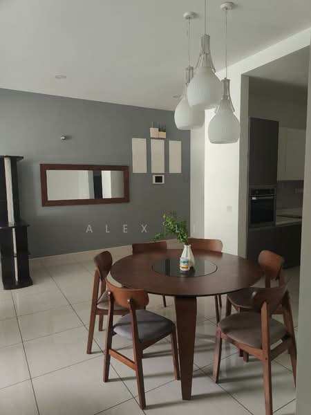 Kondominium untuk Disewa di The LIGHT COLLECTION II - Alex Lim - Dining Room - PropertyGuru.com.my