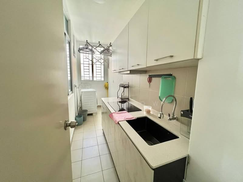 Kondominium untuk Disewa di D'Rich Executive Suites - Nick Low - Kitchen - PropertyGuru.com.my