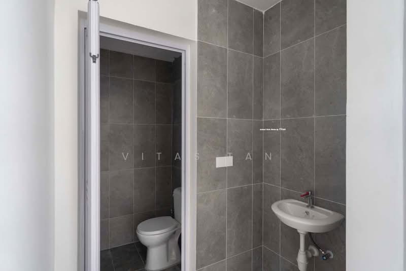 Service Residence for Rent at D'Sini Residences - Vitas Tan - Bathroom - PropertyGuru.com.my