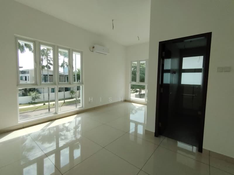 Semi-Detached House for Sale in Taman Ponderosa (Johor Bahru) - Shishi . - PropertyGuru.com.my