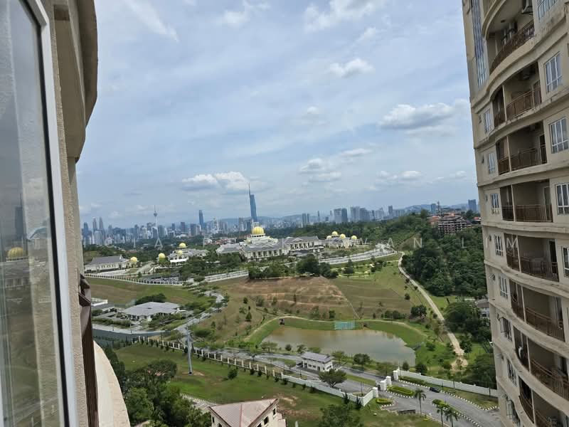 Service Residence for Rent at Windsor Tower - Tricia Peck Kwan Lim - Exterior - PropertyGuru.com.my