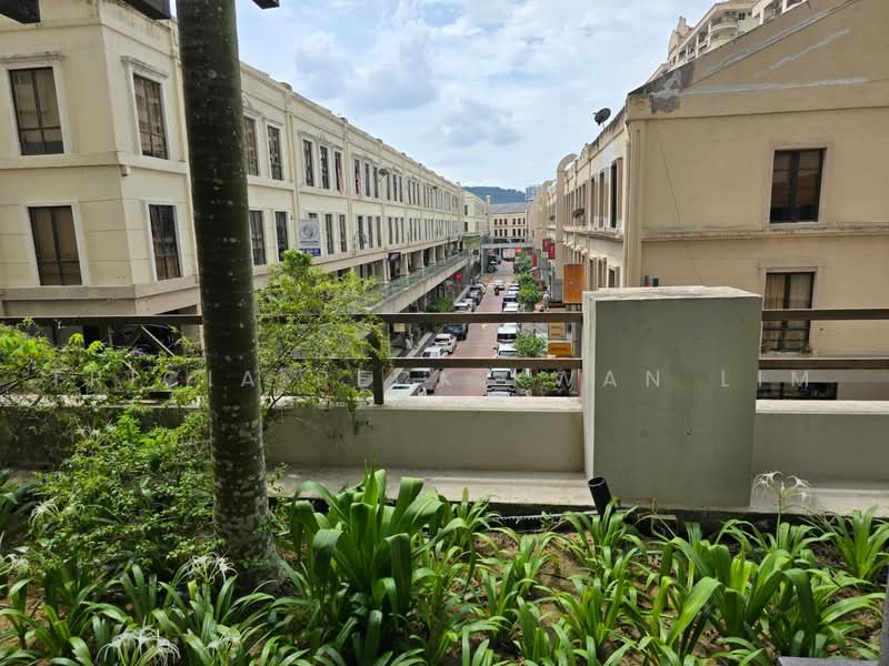Service Residence for Sale at Windsor Tower - Tricia Peck Kwan Lim - Exterior - PropertyGuru.com.my