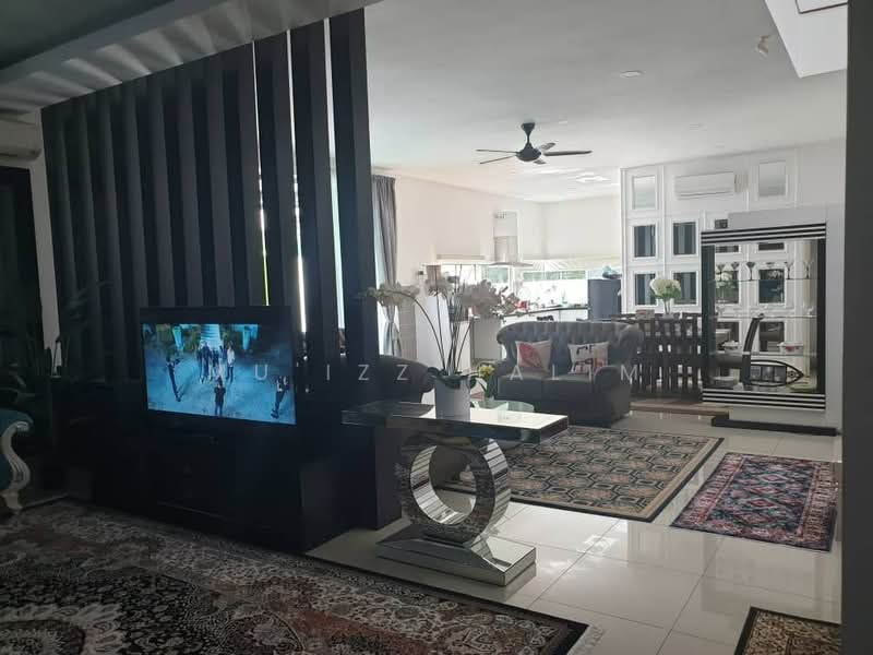 Rumah Berkembar untuk Disewa di Cyberjaya (Selangor) - Mu'izz Halim - Living Room - PropertyGuru.com.my