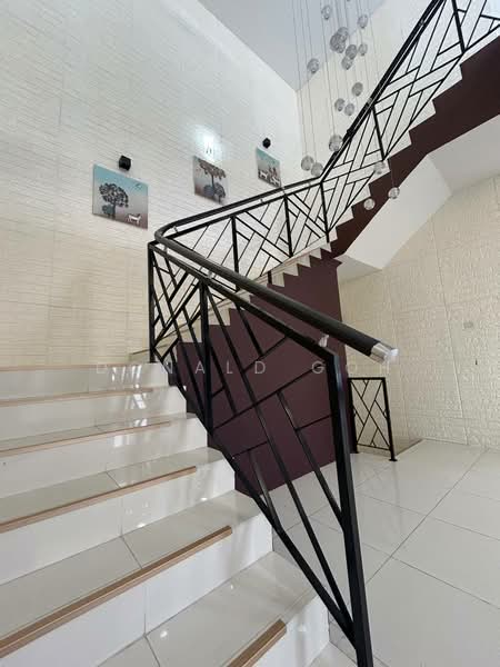 Rumah Berkembar untuk Dijual di Panorama Lapangan Perdana (Ipoh) - Donald Goh - PropertyGuru.com.my
