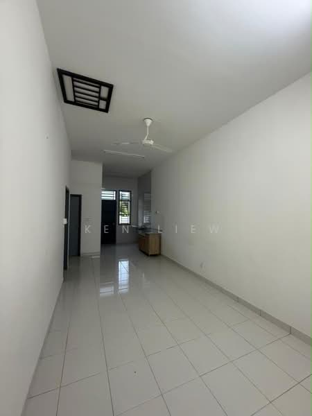 1-storey Terraced House for Rent in Bandar Putra (Kulai) - Ken Liew - PropertyGuru.com.my