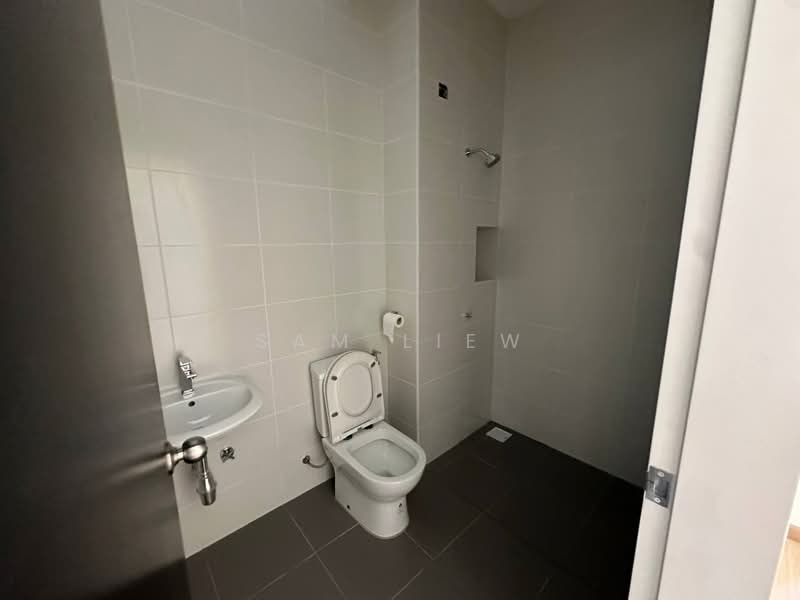Cluster House for Sale in Eco Botanic (Iskandar Puteri (Nusajaya)) - Sam Liew - Bathroom - PropertyGuru.com.my