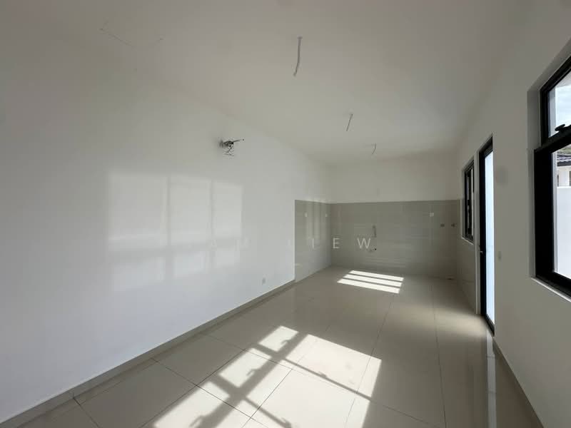 Cluster House for Sale in Eco Botanic (Iskandar Puteri (Nusajaya)) - Sam Liew - Kitchen - PropertyGuru.com.my