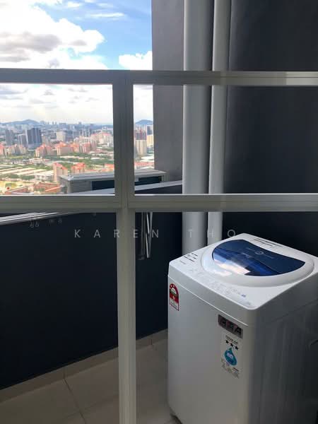 Kondominium untuk Disewa di The Hamilton - Karen Tho - Balcony - PropertyGuru.com.my