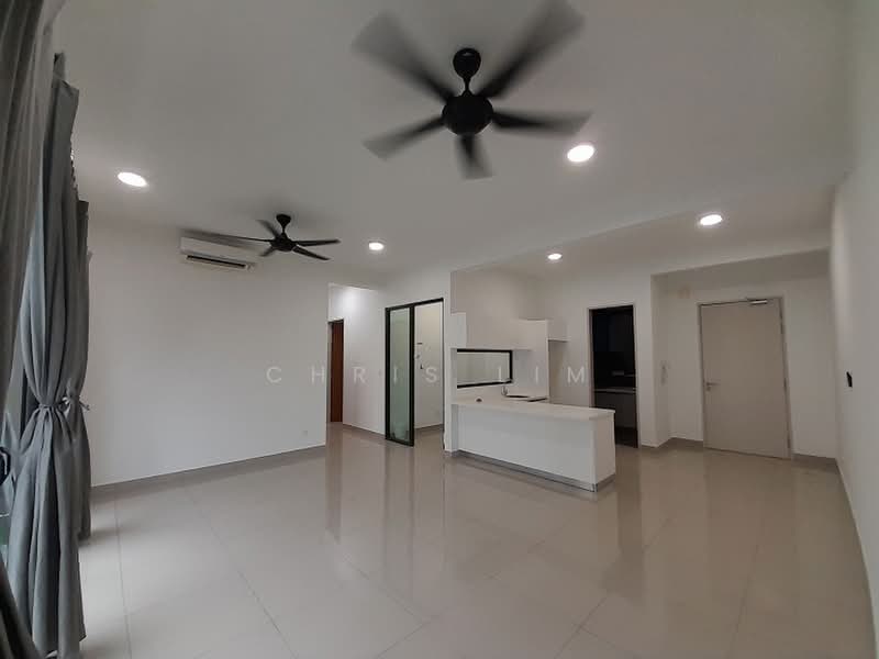 Servis Apartment untuk Disewa di Citizen @ Old Klang Road - Chris Lim - Living Room - PropertyGuru.com.my