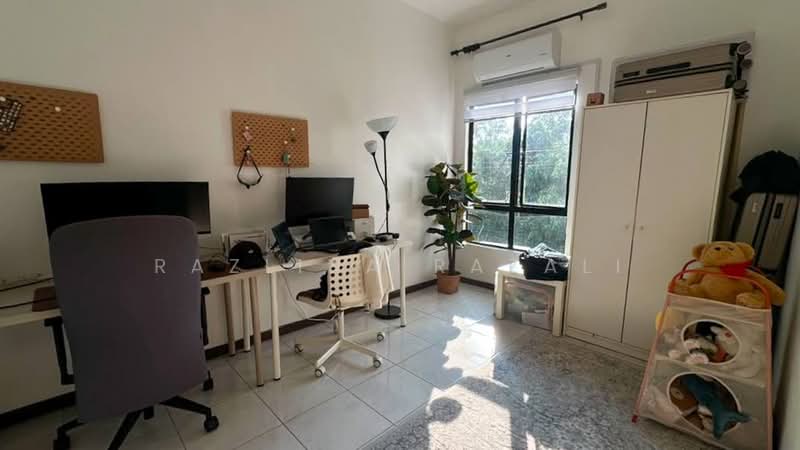 2.5-storey Terraced House for Sale in Desa Andaman (Setapak) - Razlina Razali - Study - PropertyGuru.com.my