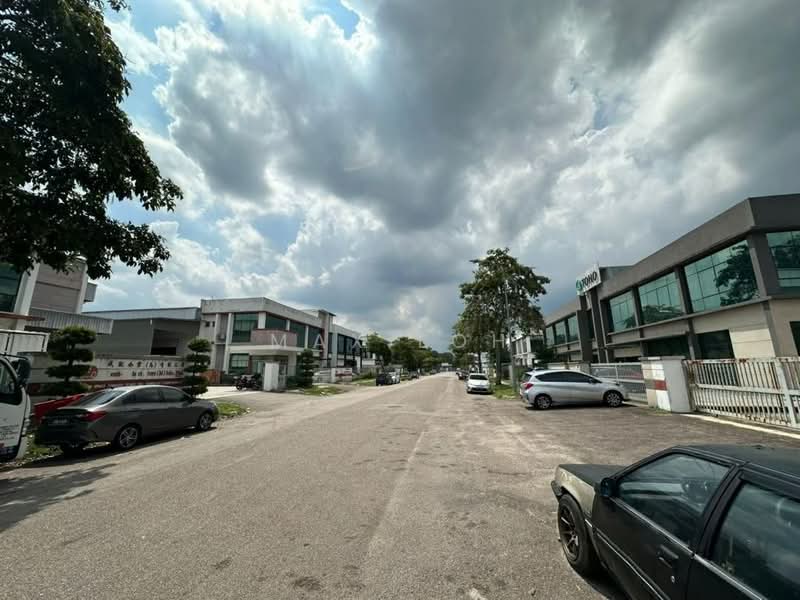 Detached Factory for Sale in Kawasan Perindustrian Kempas (Tampoi) - Max Loh - Exterior - PropertyGuru.com.my