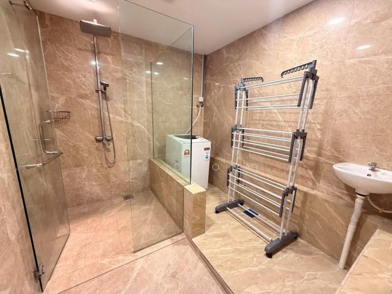Kediaman Servis untuk Disewa di Centrestage Designer Suite - Ws Chong - Bathroom - PropertyGuru.com.my