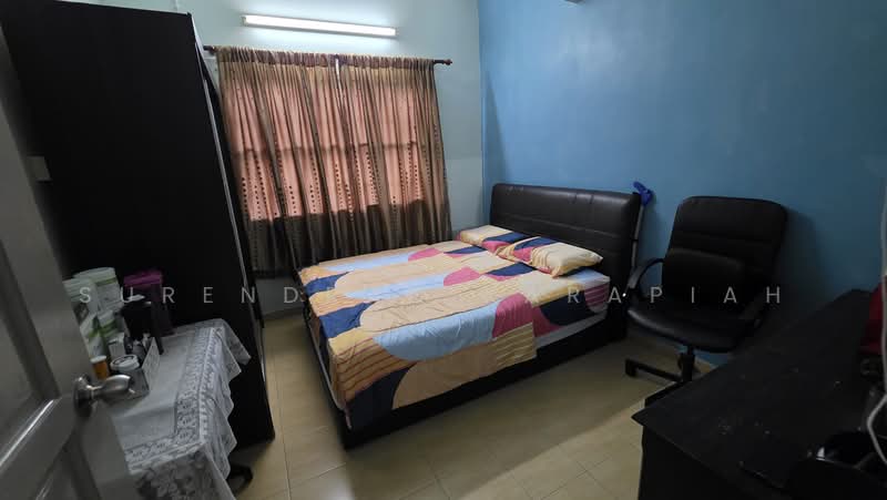 Rumah Teres 2-Tingkat untuk Dijual di Teluk Pulai (Klang) - Surendran Karapiah - Bedroom - PropertyGuru.com.my