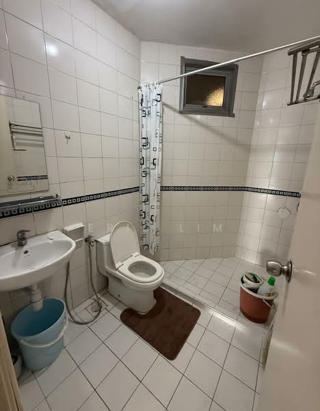 Service Residence for Rent at Windsor Tower - Eric Lim - Bathroom - PropertyGuru.com.my