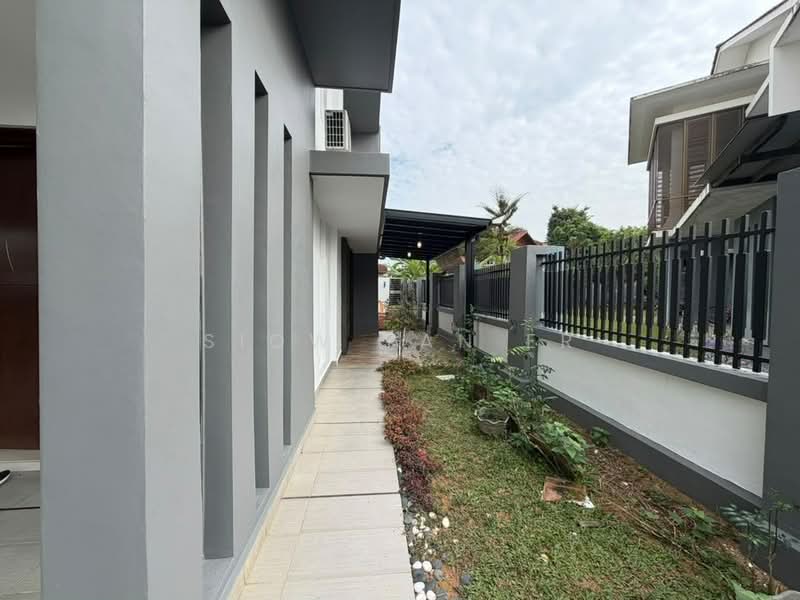 Semi-Detached House for Sale in Bandar Dato Onn (Tebrau) - Siow Yan Er - Exterior - PropertyGuru.com.my