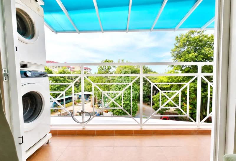 Pangsapuri untuk Disewa di Indah Kota Apartment - Jerry Tan - Balcony - PropertyGuru.com.my