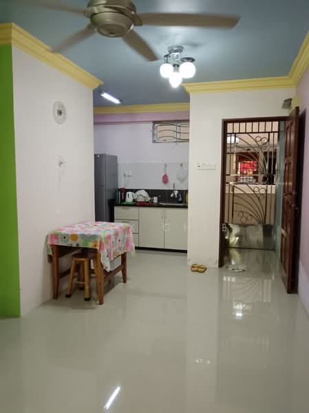 Pangsapuri untuk Dijual di Sri Saujana - Alex Chee - Kitchen - PropertyGuru.com.my