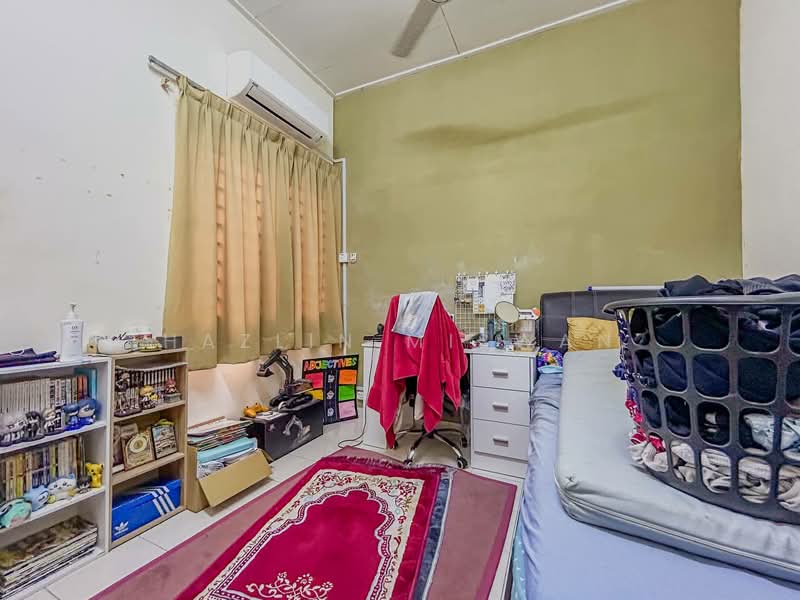Rumah Teres 2-Tingkat untuk Dijual di Alam Suria (Puncak Alam) - Hazlin Miswan - Bedroom - PropertyGuru.com.my