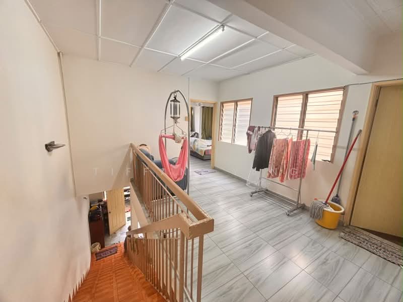 2-storey Terraced House for Sale in Bandar Country Homes (Rawang) - Tiffany Yang - Upstair Living Room - PropertyGuru.com.my