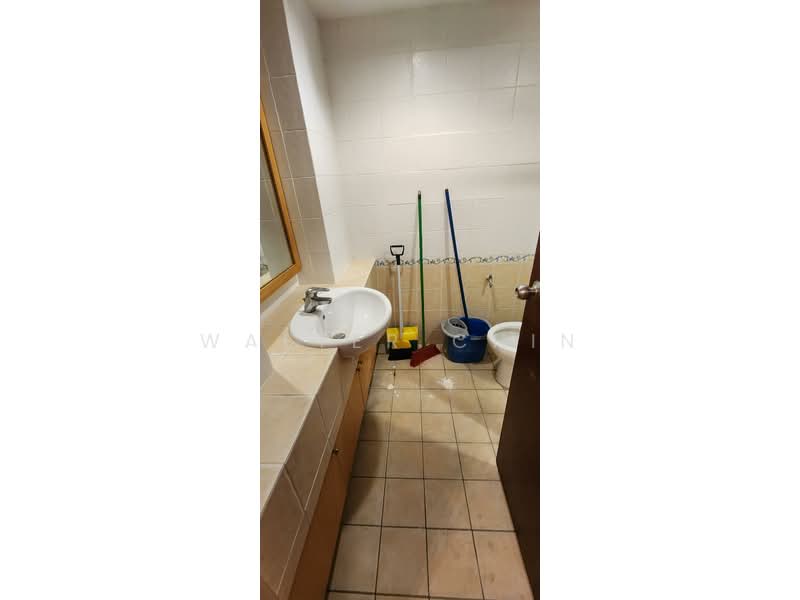 Condominium for Rent at 38 Bidara Condominium - Walter Chin - Bathroom - PropertyGuru.com.my