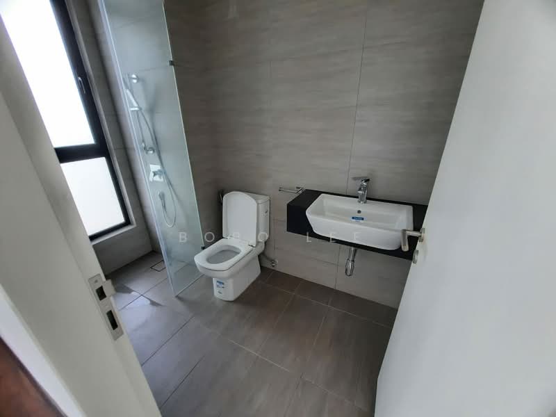 4-storey Terraced House for Sale in Taman Bukit Serdang (Seri Kembangan) - Bobo Lee - PropertyGuru.com.my